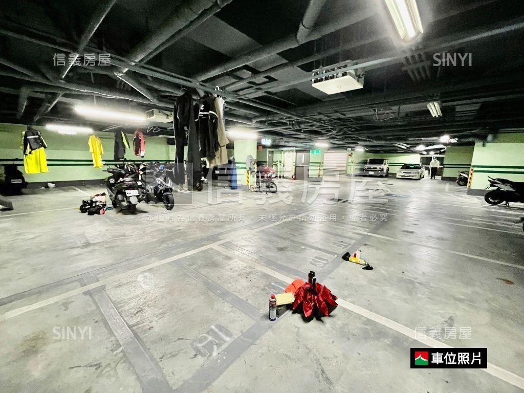 文化大學商圈全棟收租大樓房屋室內格局與周邊環境