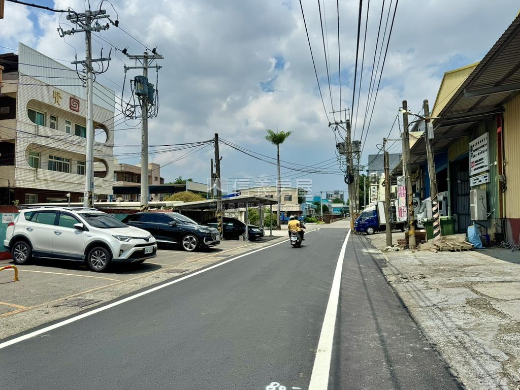 鳳屏二路正路甲工土地房屋室內格局與周邊環境