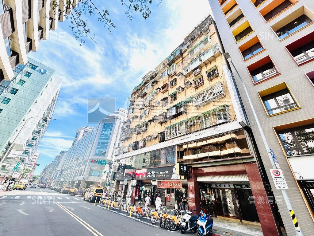 晴光商圈．雙城大廈套房房屋室內格局與周邊環境