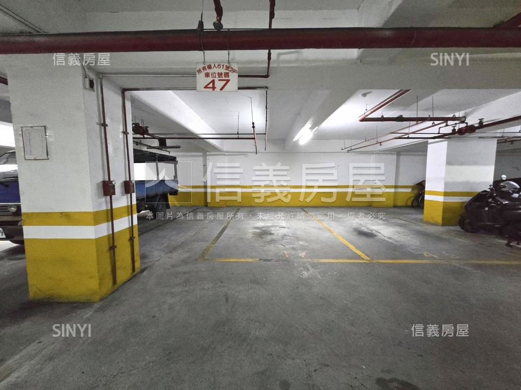 薪傳河景方正大間四房車位房屋室內格局與周邊環境