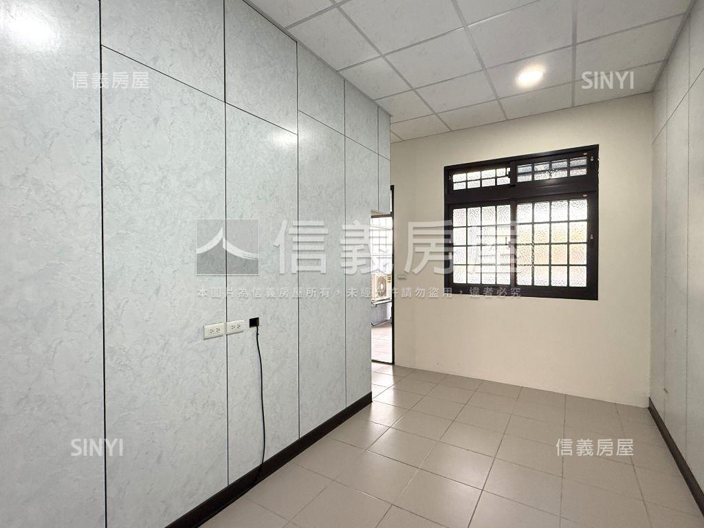 忠福商圈好停車透天房屋室內格局與周邊環境