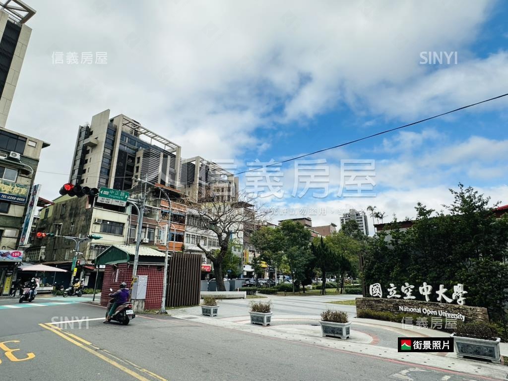 正中正路熱鬧。店面房屋室內格局與周邊環境