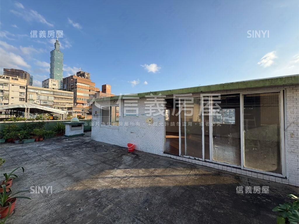 採光好光復南路電梯頂加房屋室內格局與周邊環境