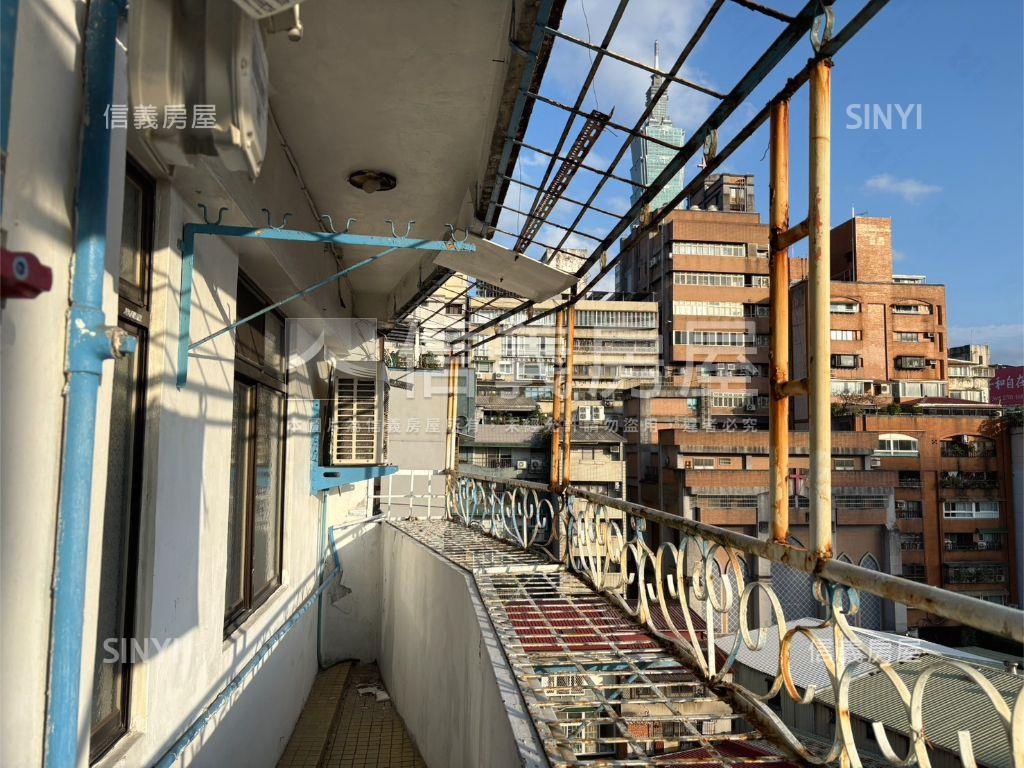 採光好光復南路電梯頂加房屋室內格局與周邊環境