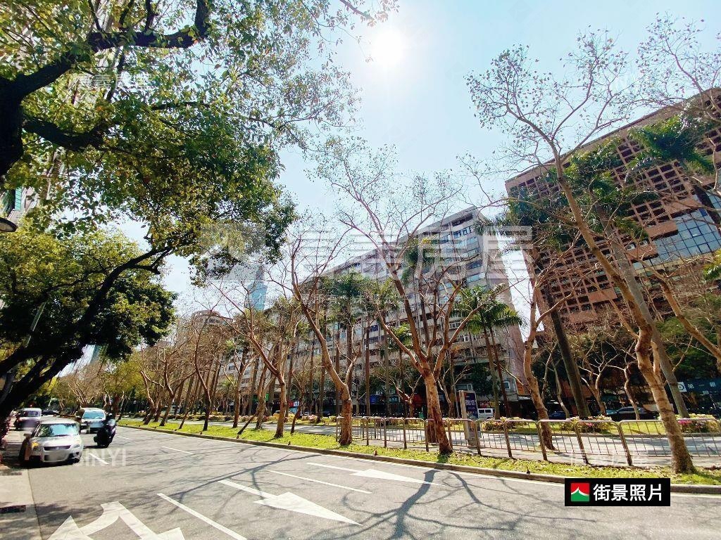 一層一戶光復南路電梯頂加房屋室內格局與周邊環境