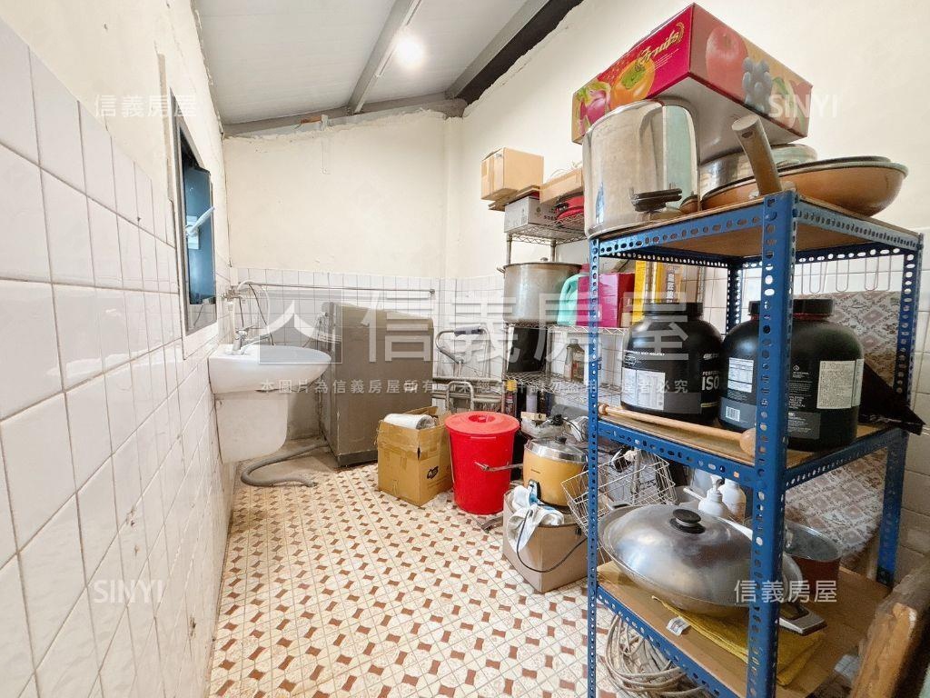 超大地坪休閒度假小屋房屋室內格局與周邊環境