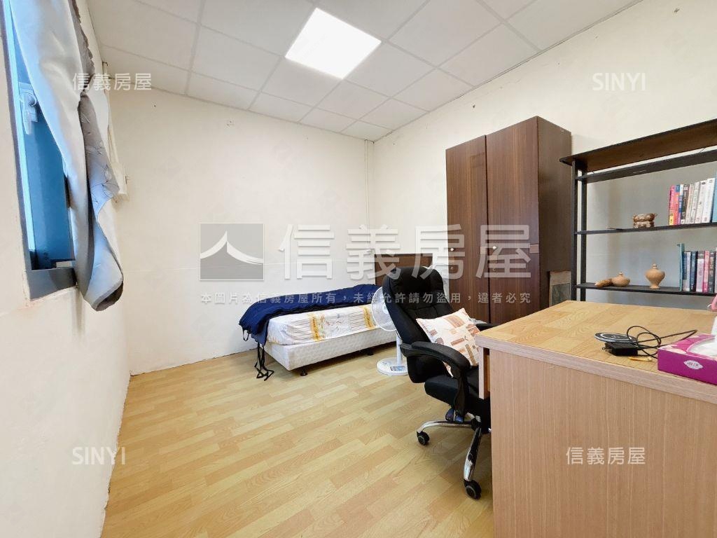 超大地坪休閒度假小屋房屋室內格局與周邊環境