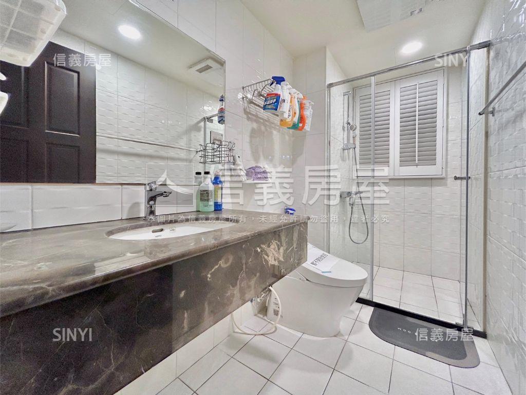 勝利高樓層雙衛浴美宅房屋室內格局與周邊環境