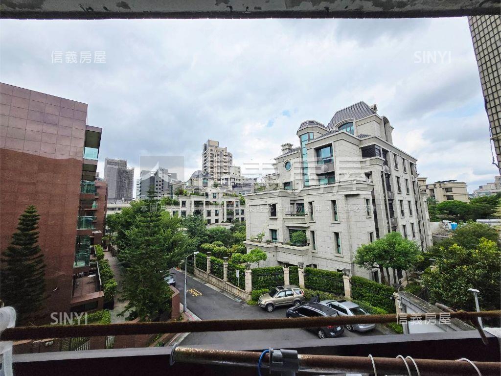 成家首選邊間黃金三樓房屋室內格局與周邊環境