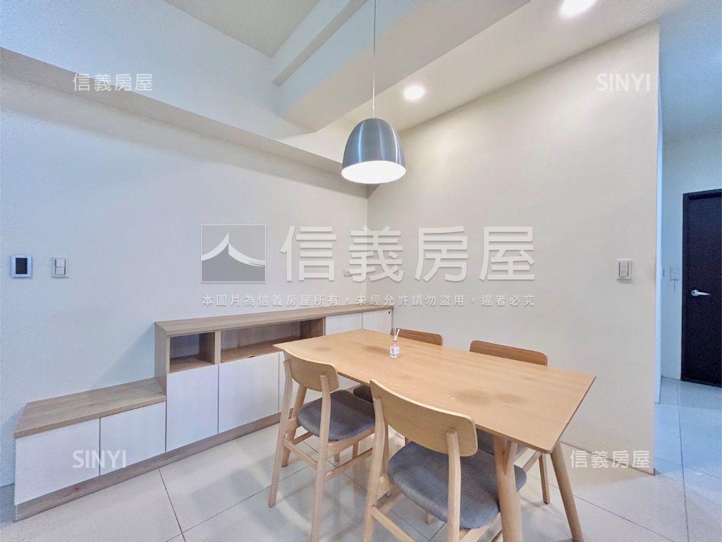 富宇雲悅典雅明亮兩房平車房屋室內格局與周邊環境