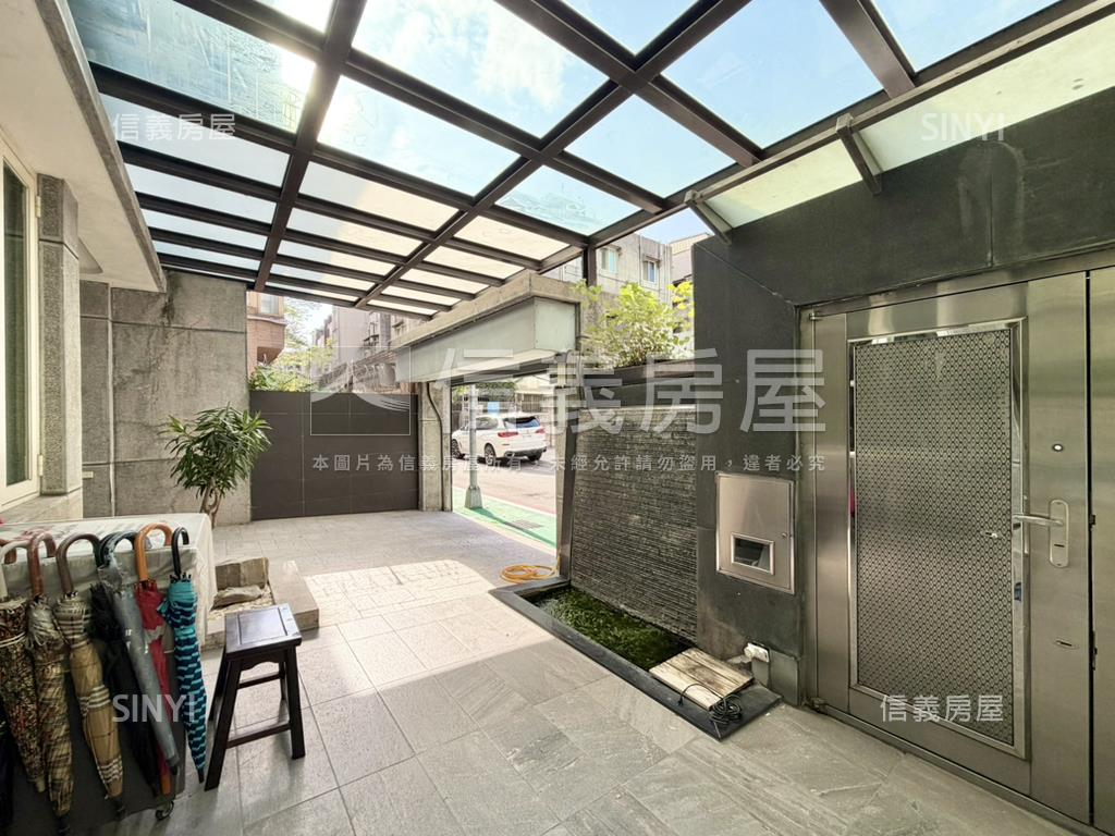 大安森林公園面寬車庫一樓房屋室內格局與周邊環境