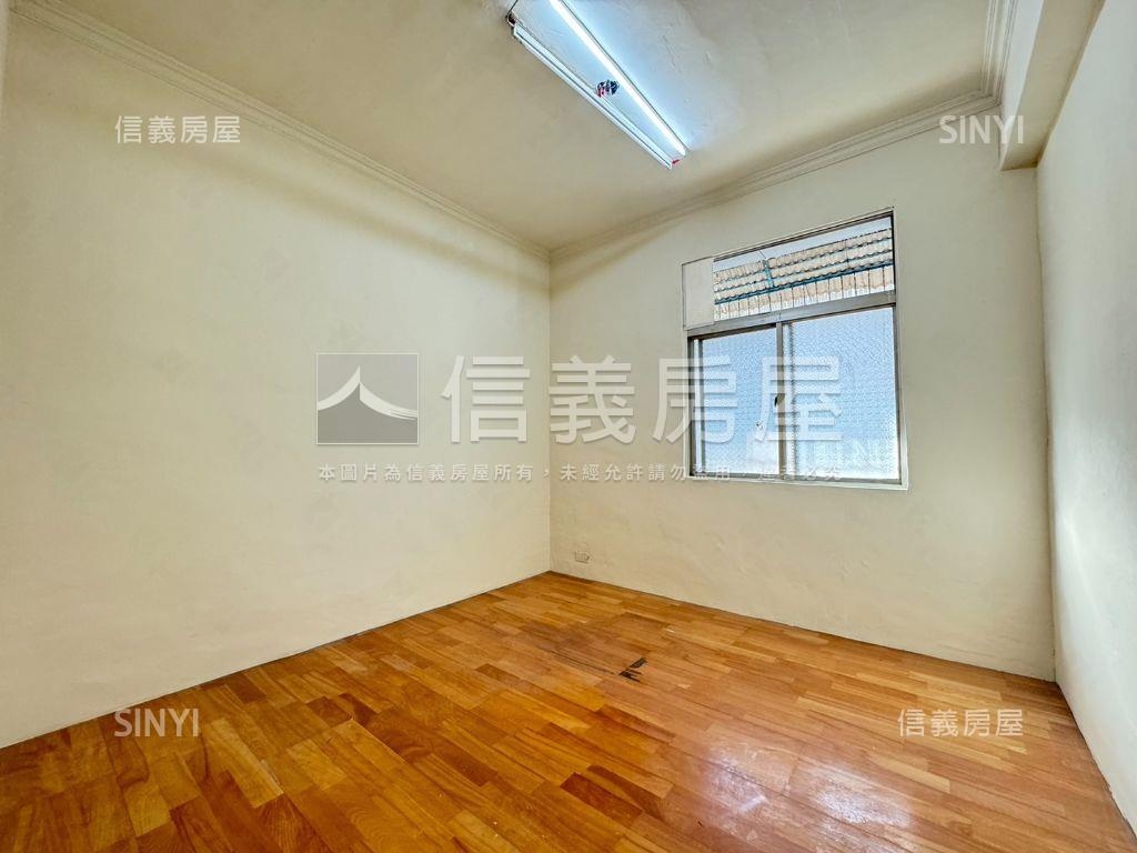 主＋陽約３２坪３樓公寓房屋室內格局與周邊環境