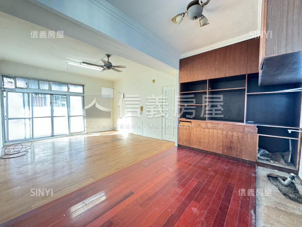 主＋陽約３２坪３樓公寓房屋室內格局與周邊環境