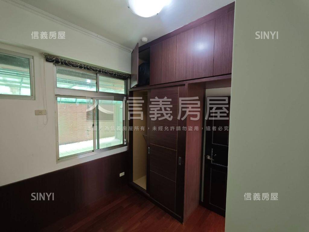 七堵東新街三房房屋室內格局與周邊環境
