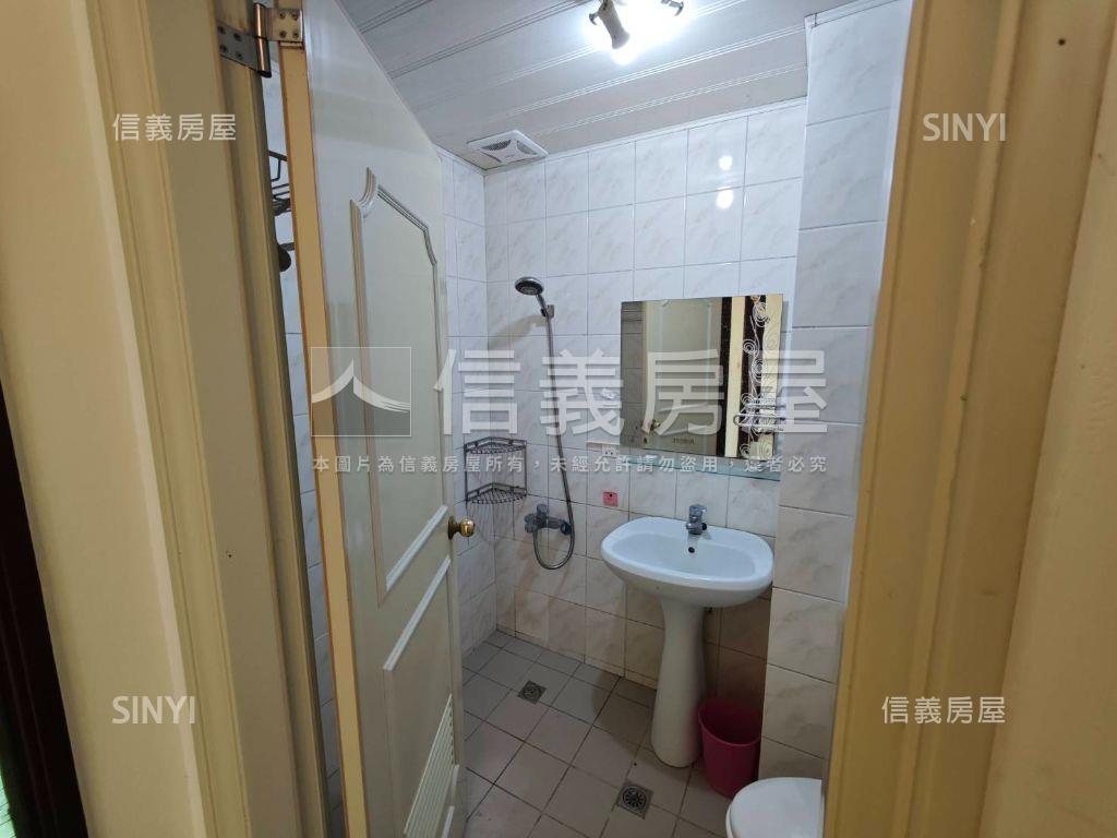 七堵東新街三房房屋室內格局與周邊環境