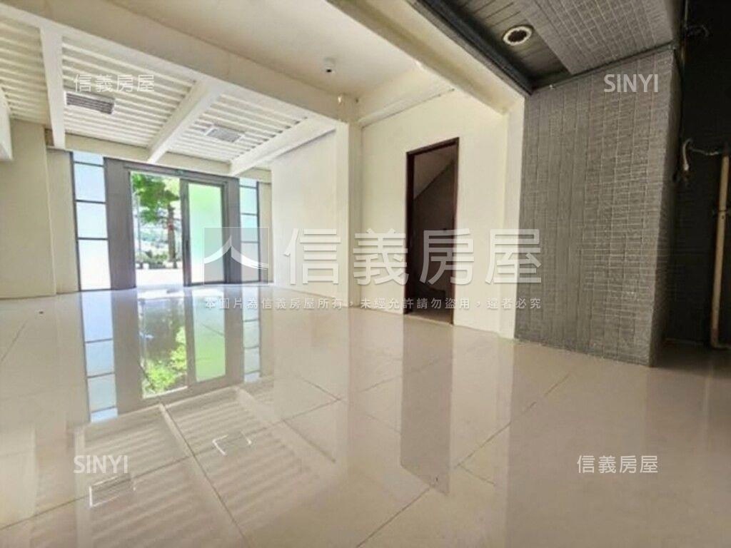 近Ａ９捷運站金店面房屋室內格局與周邊環境