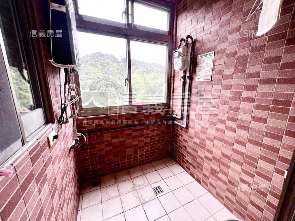 採光美景套房房屋室內格局與周邊環境