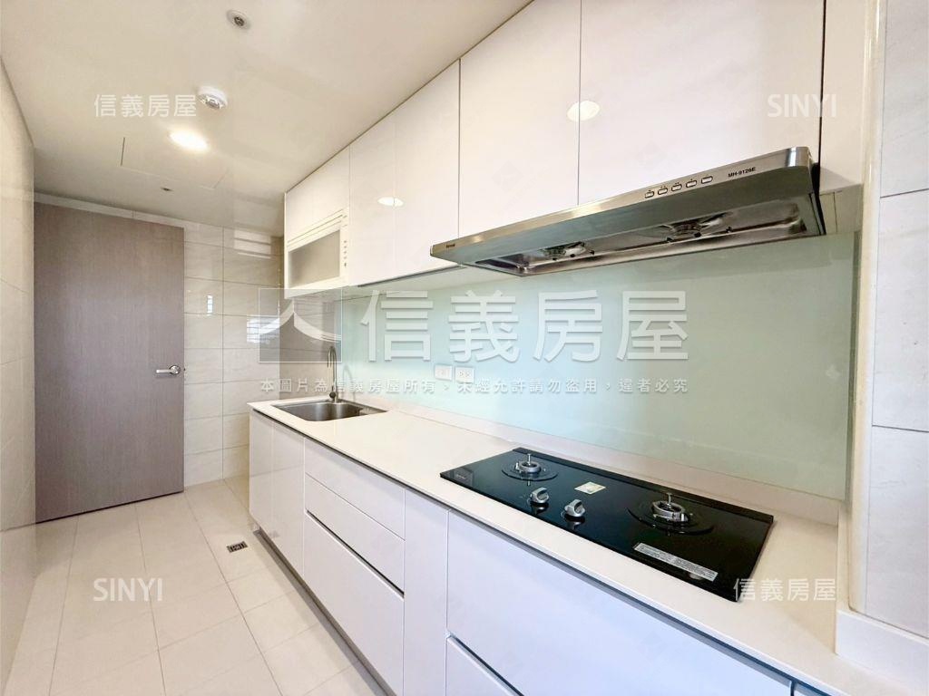 專營潤泰大安富陽三房房屋室內格局與周邊環境