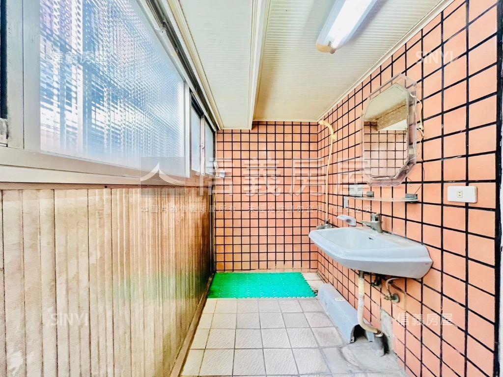 漢唐盛世優質樓店房屋室內格局與周邊環境