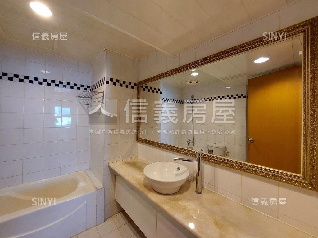 北區桂花鄉挑高雙車美宅房屋室內格局與周邊環境