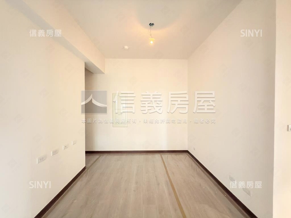 快樂王國夢享三房車位房屋室內格局與周邊環境