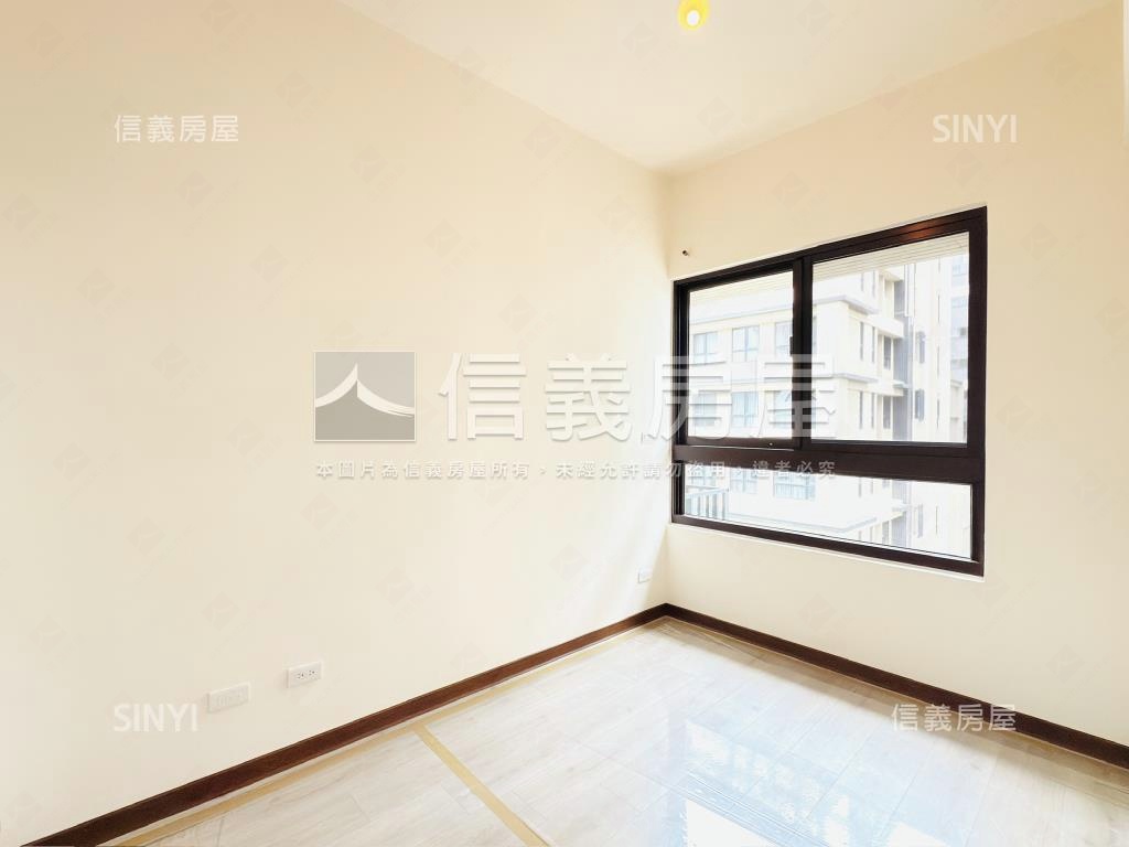 快樂王國夢享三房車位房屋室內格局與周邊環境