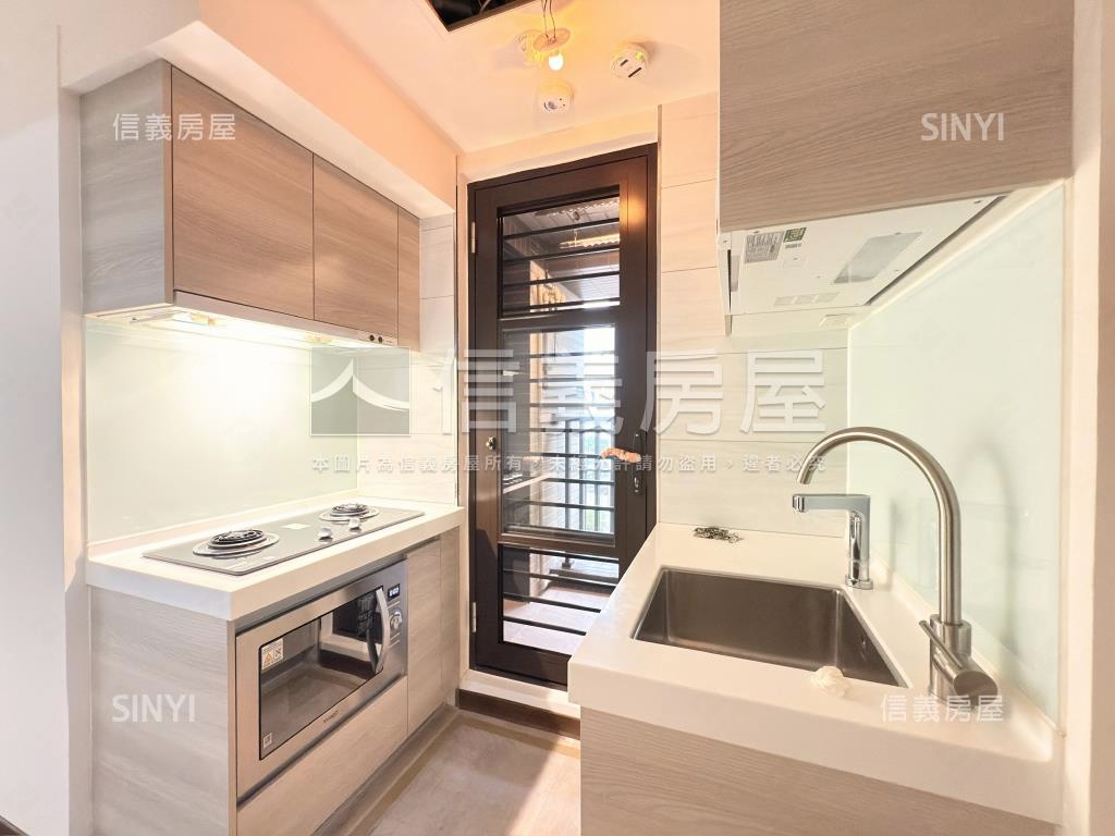 快樂王國夢享三房車位房屋室內格局與周邊環境