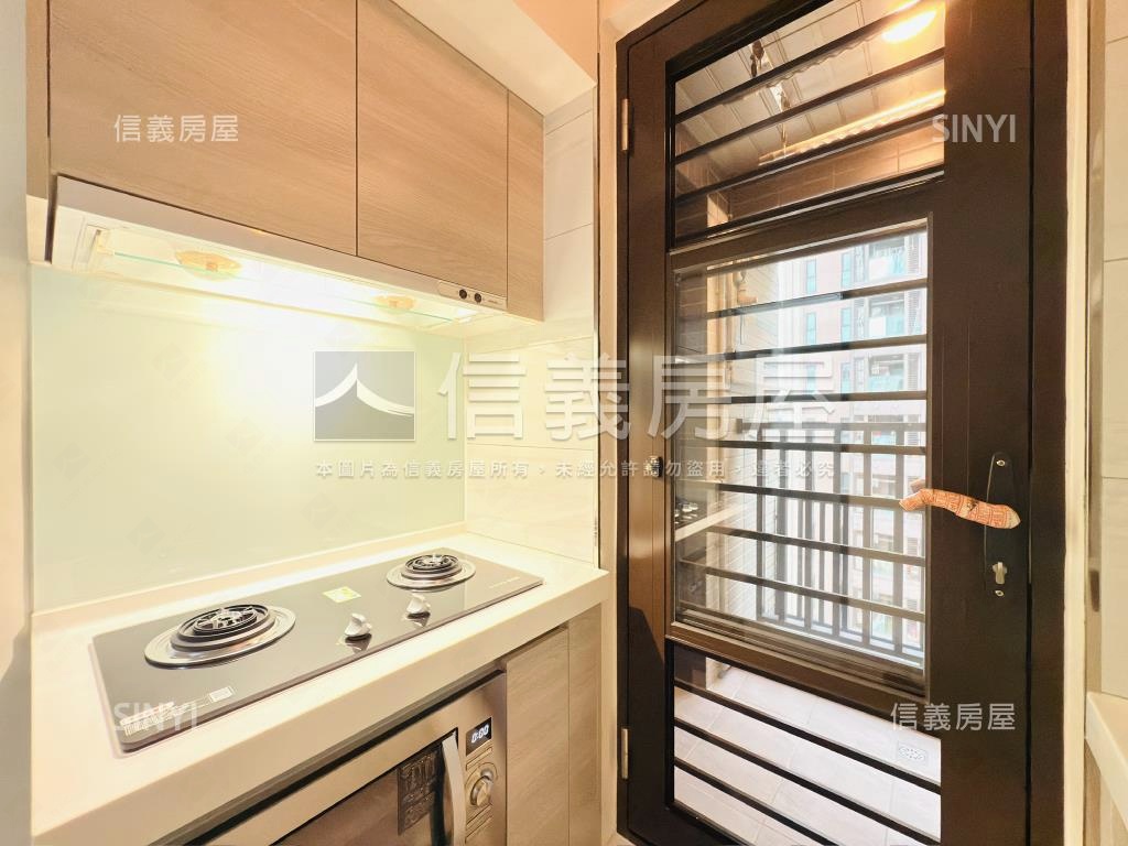 快樂王國夢享三房車位房屋室內格局與周邊環境