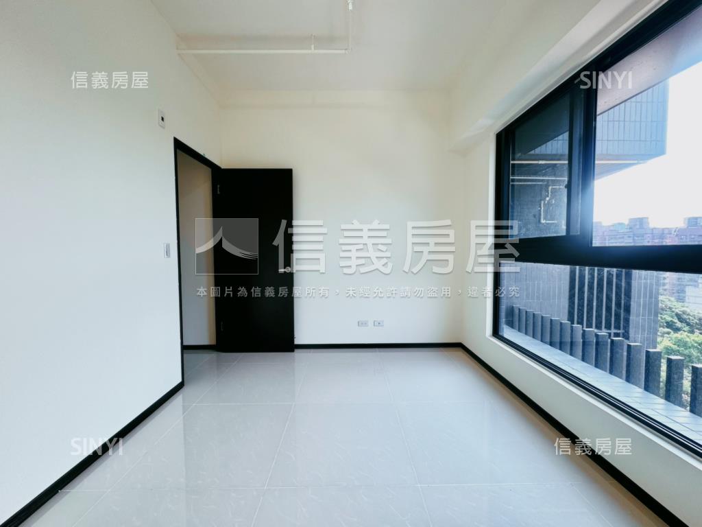 漢皇開雲高樓層２房房屋室內格局與周邊環境