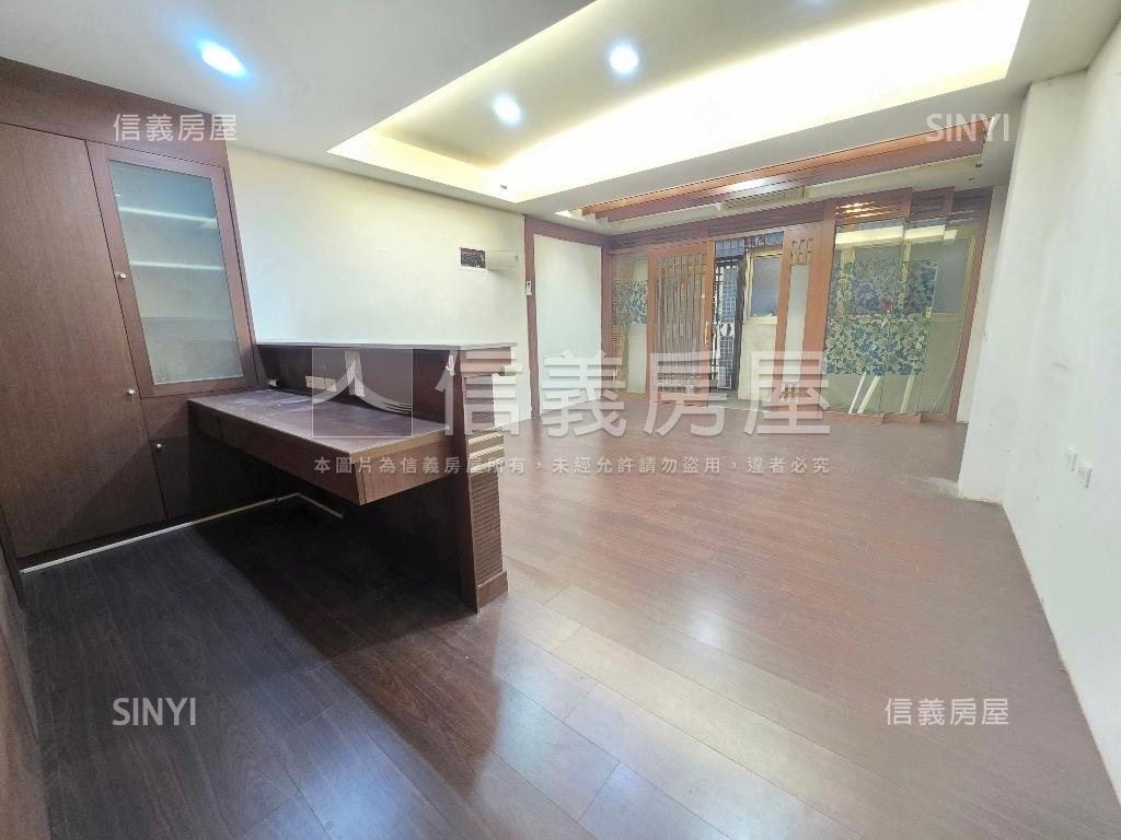 大坪林一號出口旁透天房屋室內格局與周邊環境