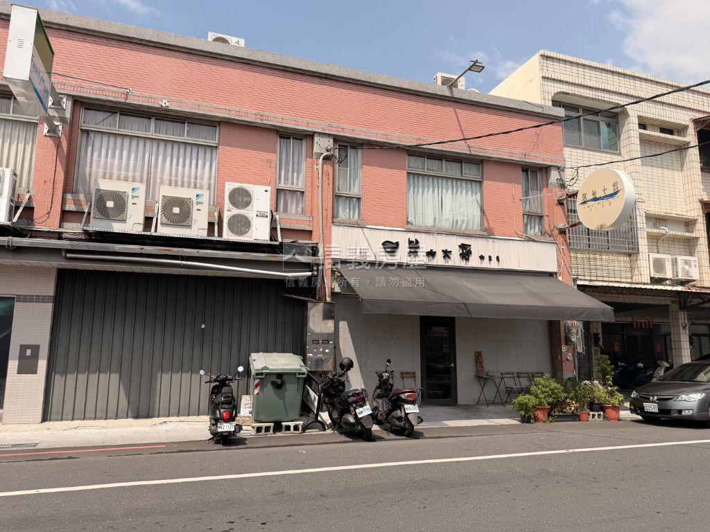 新同安夜市旁全家便利商店房屋室內格局與周邊環境