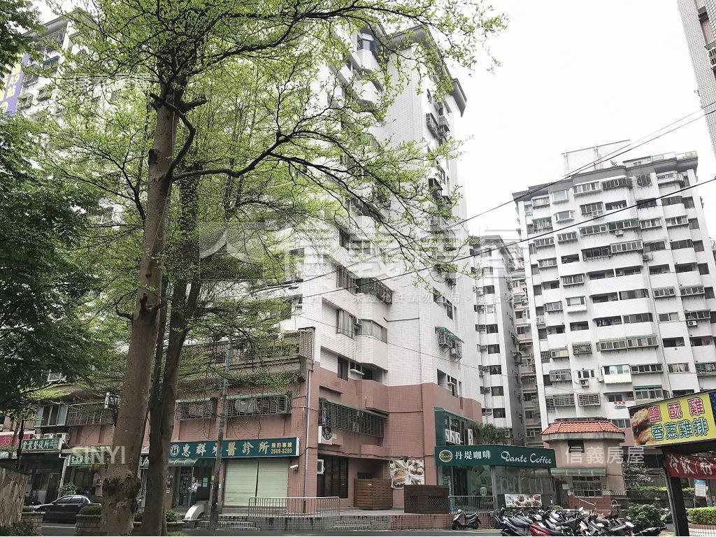 三井蛋黃區低總價三房房屋室內格局與周邊環境