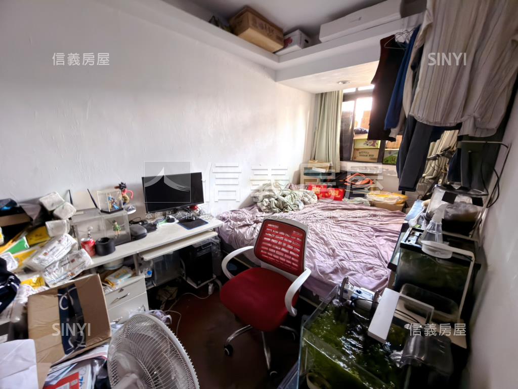 近府中捷運電梯三房房屋室內格局與周邊環境