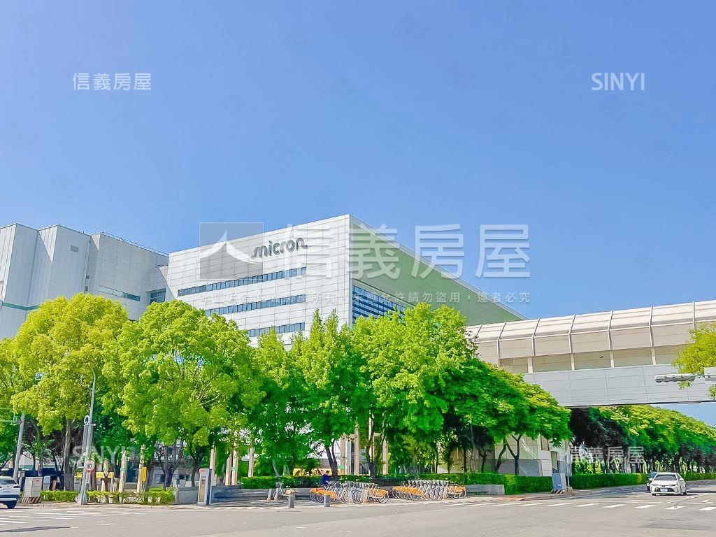 熱鬧吃市孝親美透天房屋室內格局與周邊環境