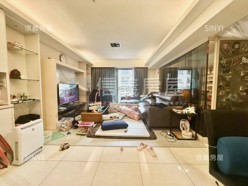 台北大鎮◆三房車位房屋室內格局與周邊環境