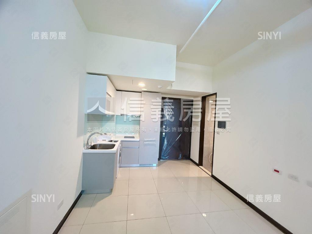 長耀初高樓美景車位房屋室內格局與周邊環境