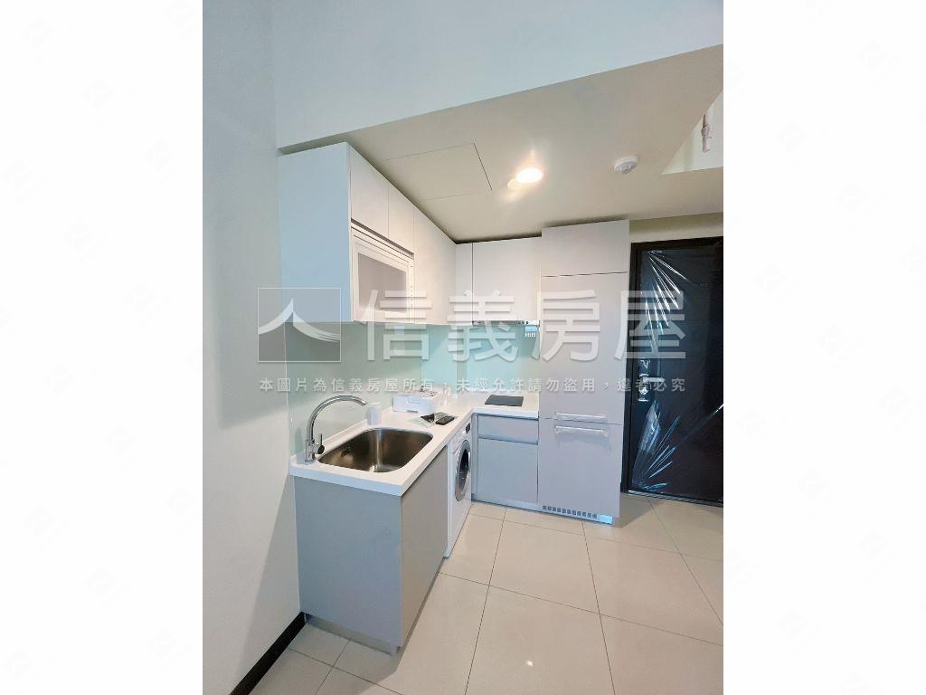 長耀初高樓美景車位房屋室內格局與周邊環境