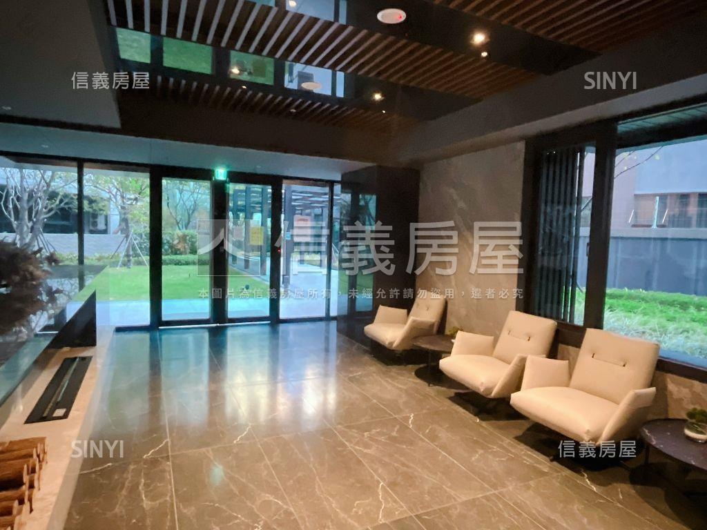 長耀初高樓美景車位房屋室內格局與周邊環境