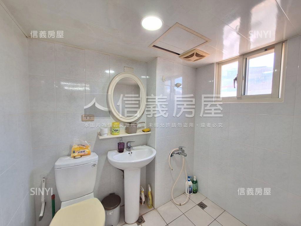 忠孝新生三捷鑽石採光辦公房屋室內格局與周邊環境