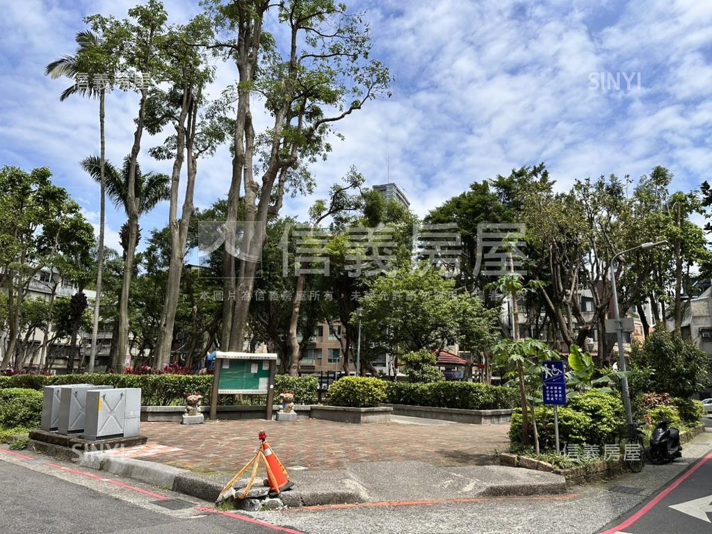 仁愛御璽。豪邸房屋室內格局與周邊環境