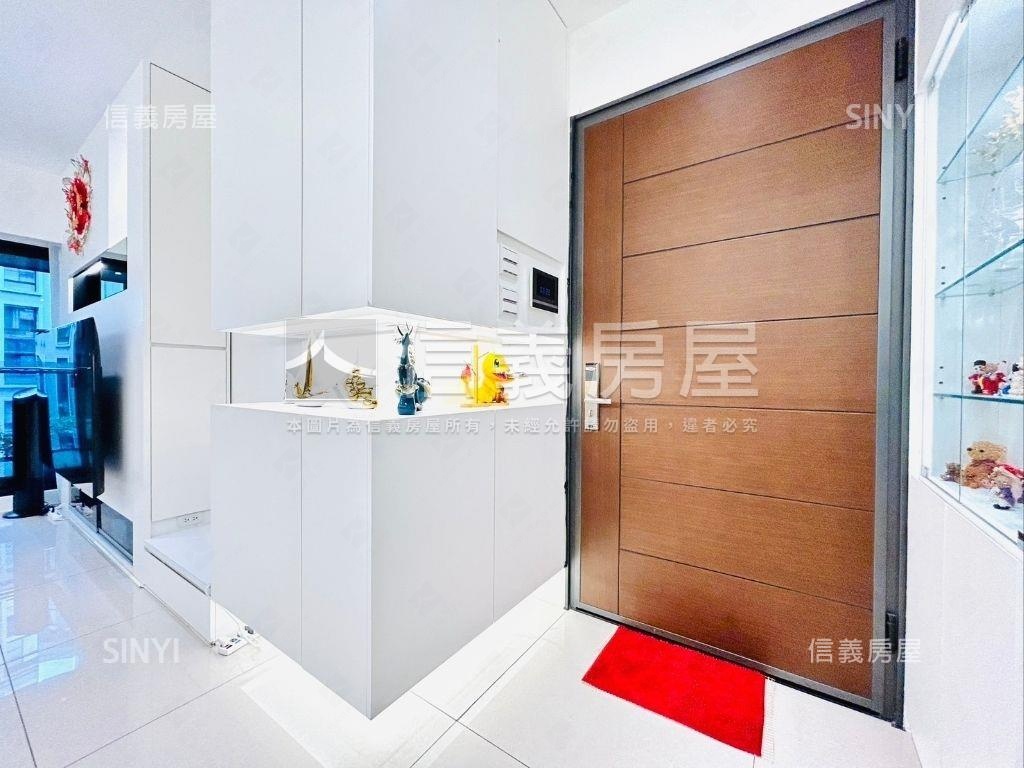 精裝景觀三房＋車位房屋室內格局與周邊環境