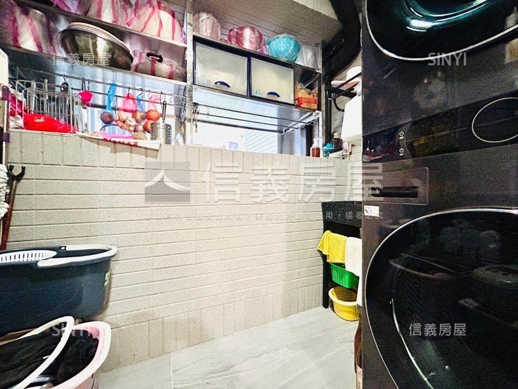 精裝景觀三房＋車位房屋室內格局與周邊環境