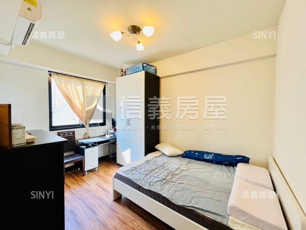 新光田旁美式裝潢別墅房屋室內格局與周邊環境