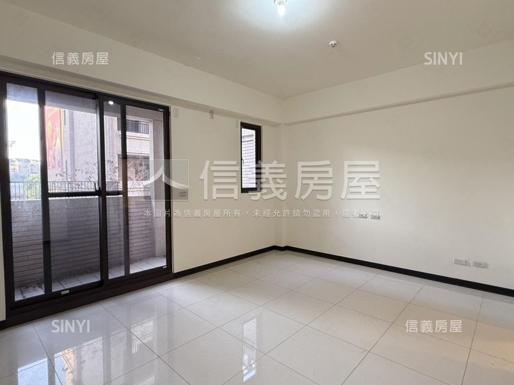 稀有！全新四套房電梯別墅房屋室內格局與周邊環境