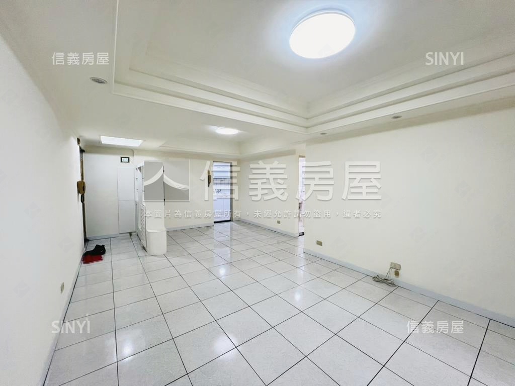 輔大生活家三房平面車位房屋室內格局與周邊環境