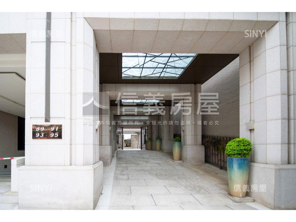 元城三穗高樓四房三車位房屋室內格局與周邊環境