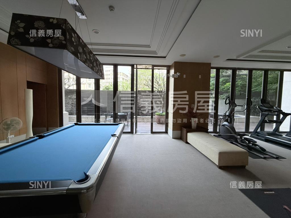 元城三穗高樓四房三車位房屋室內格局與周邊環境