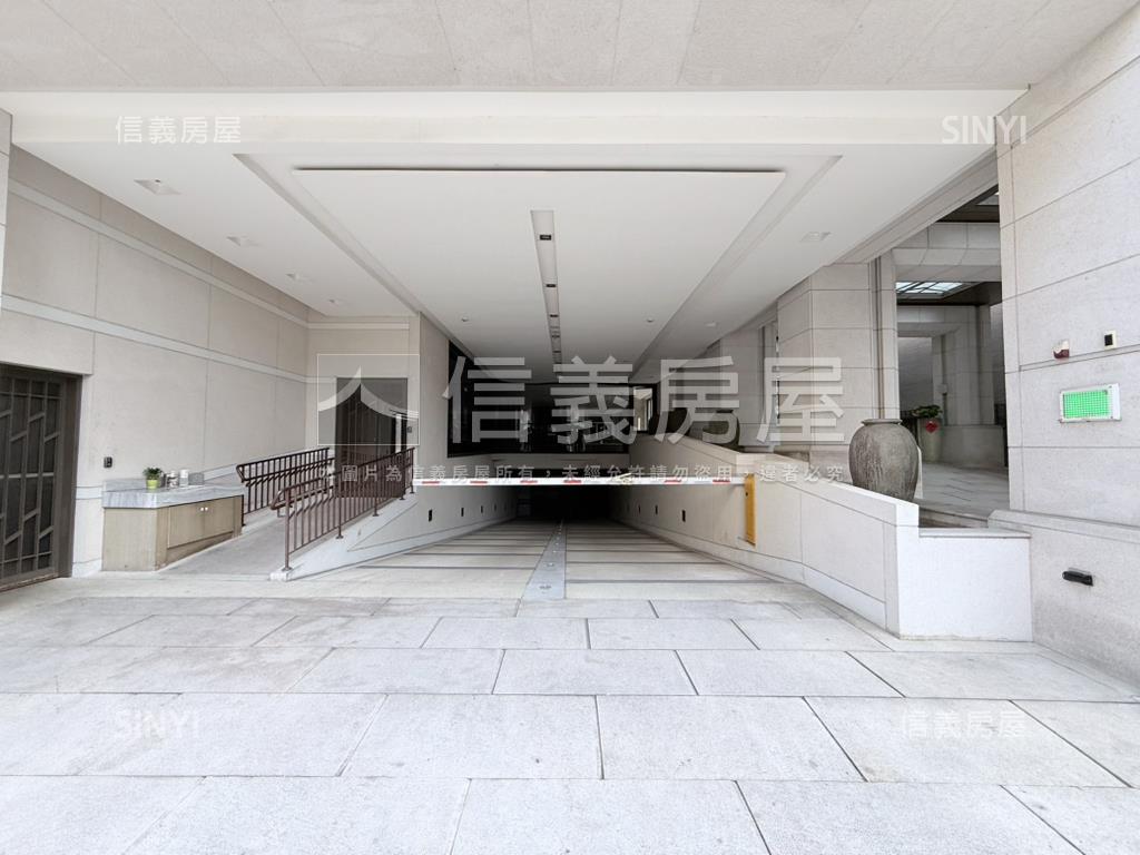 元城三穗高樓四房三車位房屋室內格局與周邊環境