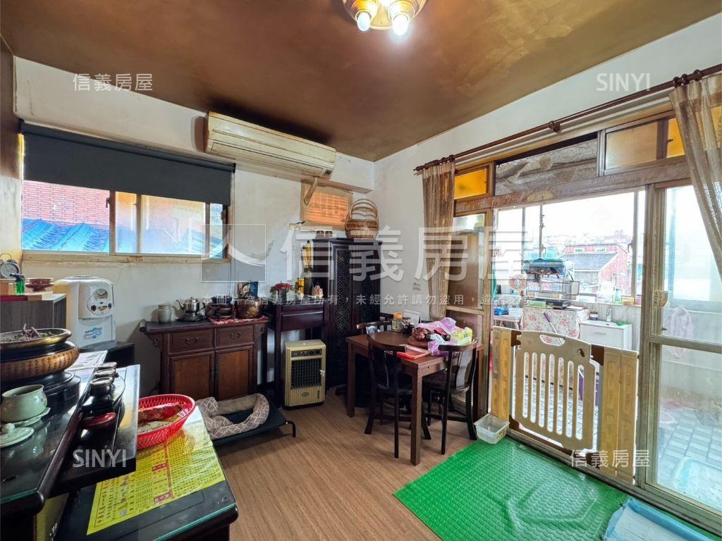 《伯爵夫人上疊大空間》房屋室內格局與周邊環境