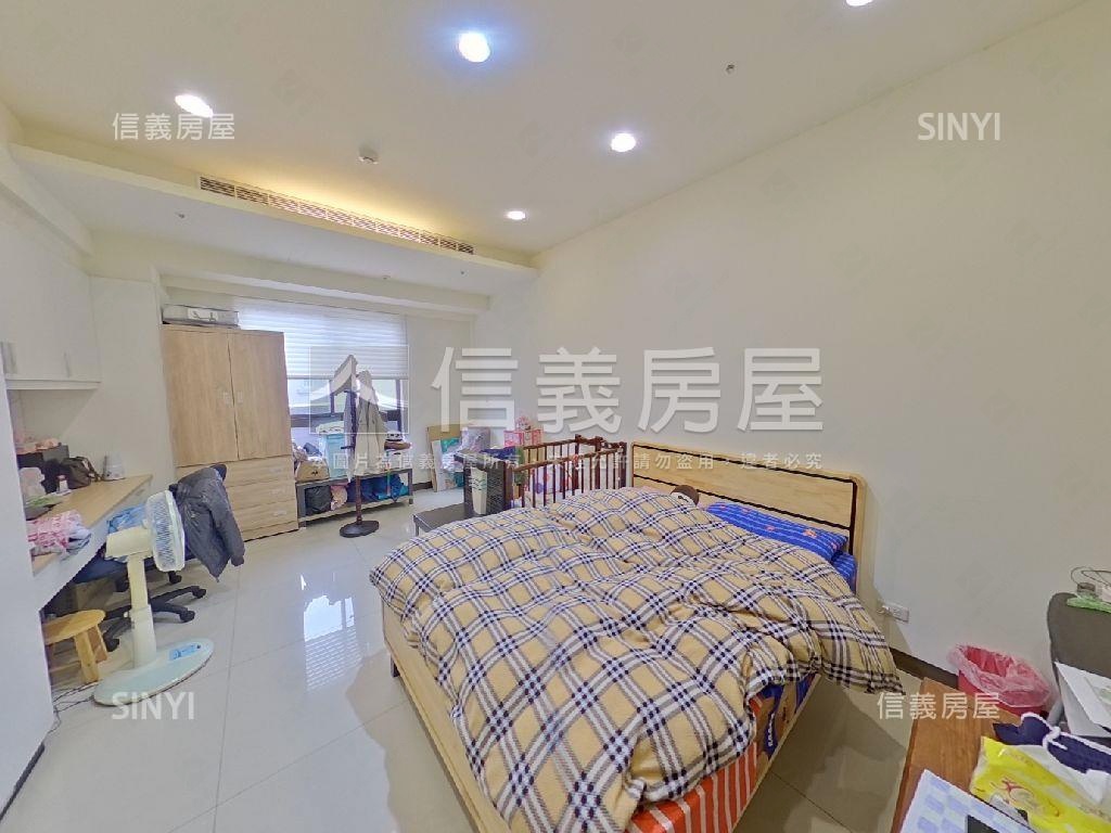 君臨大坪數美妝屋房屋室內格局與周邊環境